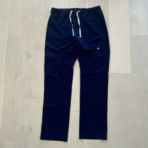 FIGS Men’s Cairo Cargo Scrub Pants Navy Medium